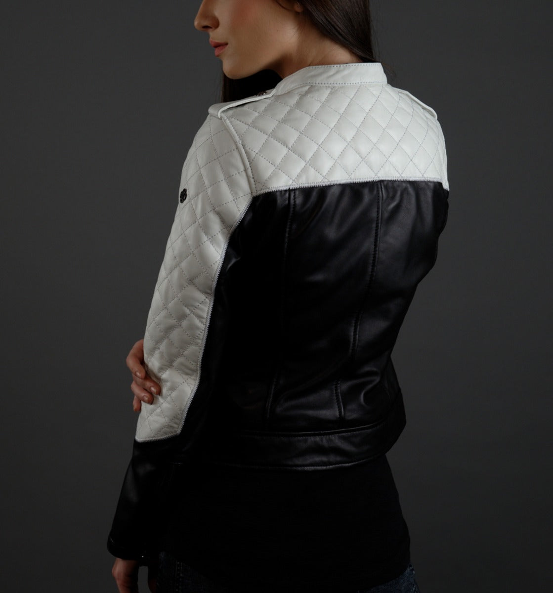 LADIES BIKER